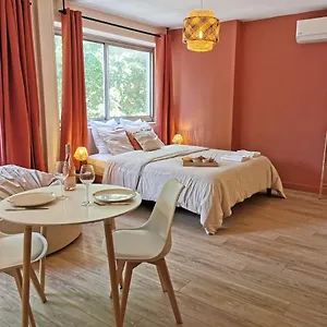 https://studio-confort-ascenseur.fr-provencehotel.com