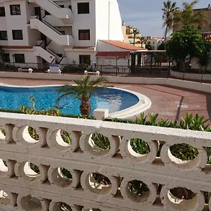 https://el-apartamento-cerca-del-aeropuerto.tenerifehoteles.net