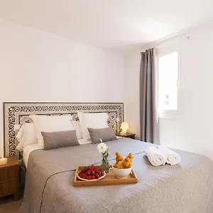 https://aspasios-charming-flats.topbarcelonahotels.com