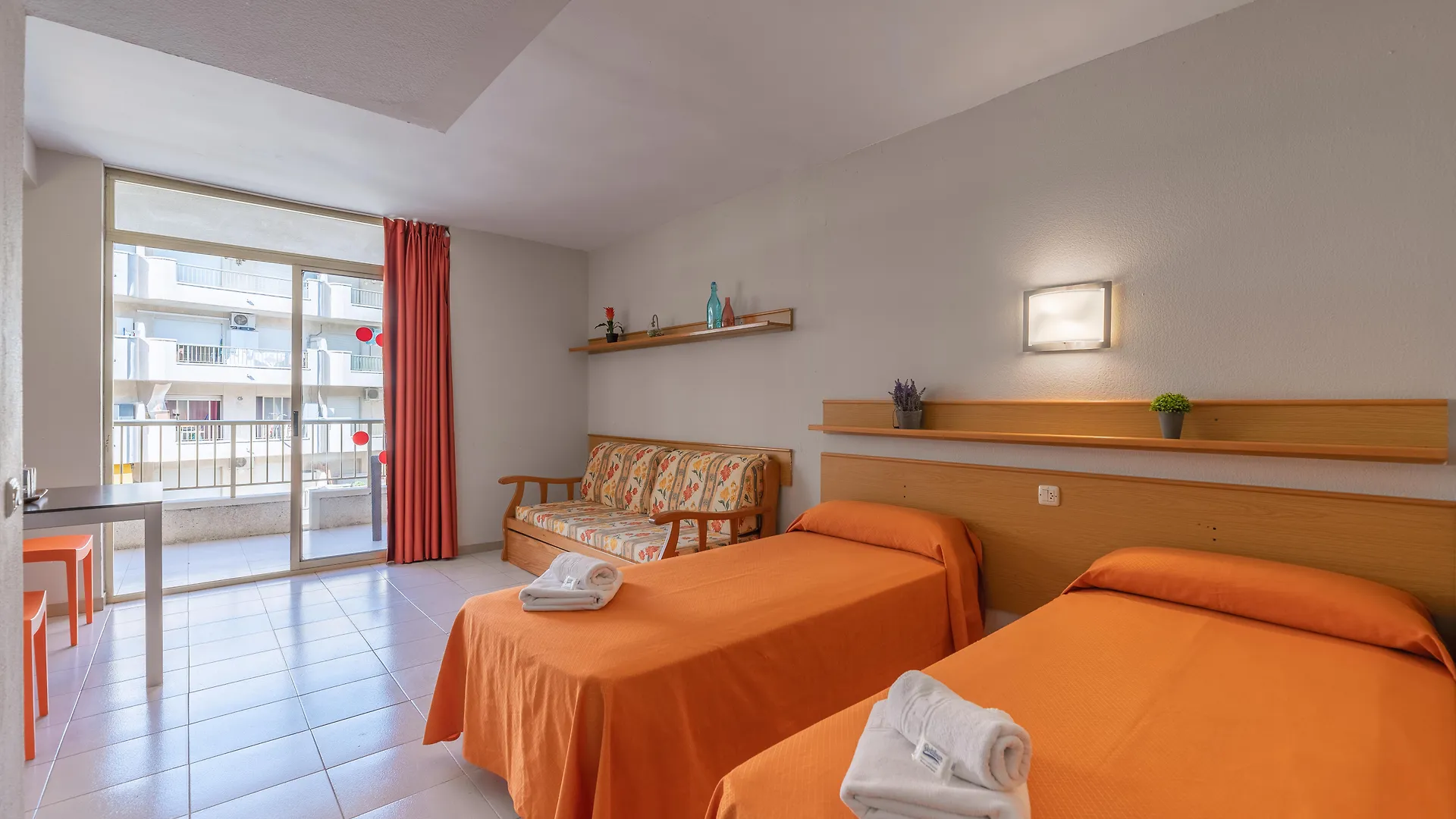 Vendrell Apartment Salou